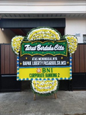 Papan Bunga Duka di Barusjahe